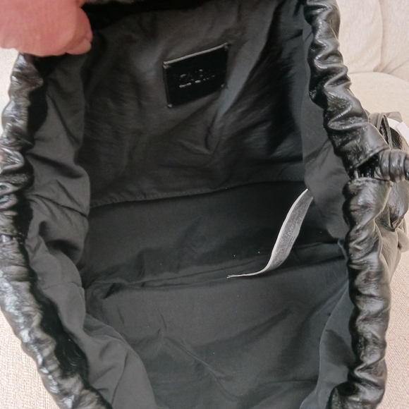 Zara black leather shoulders bag - Picture 9 of 12